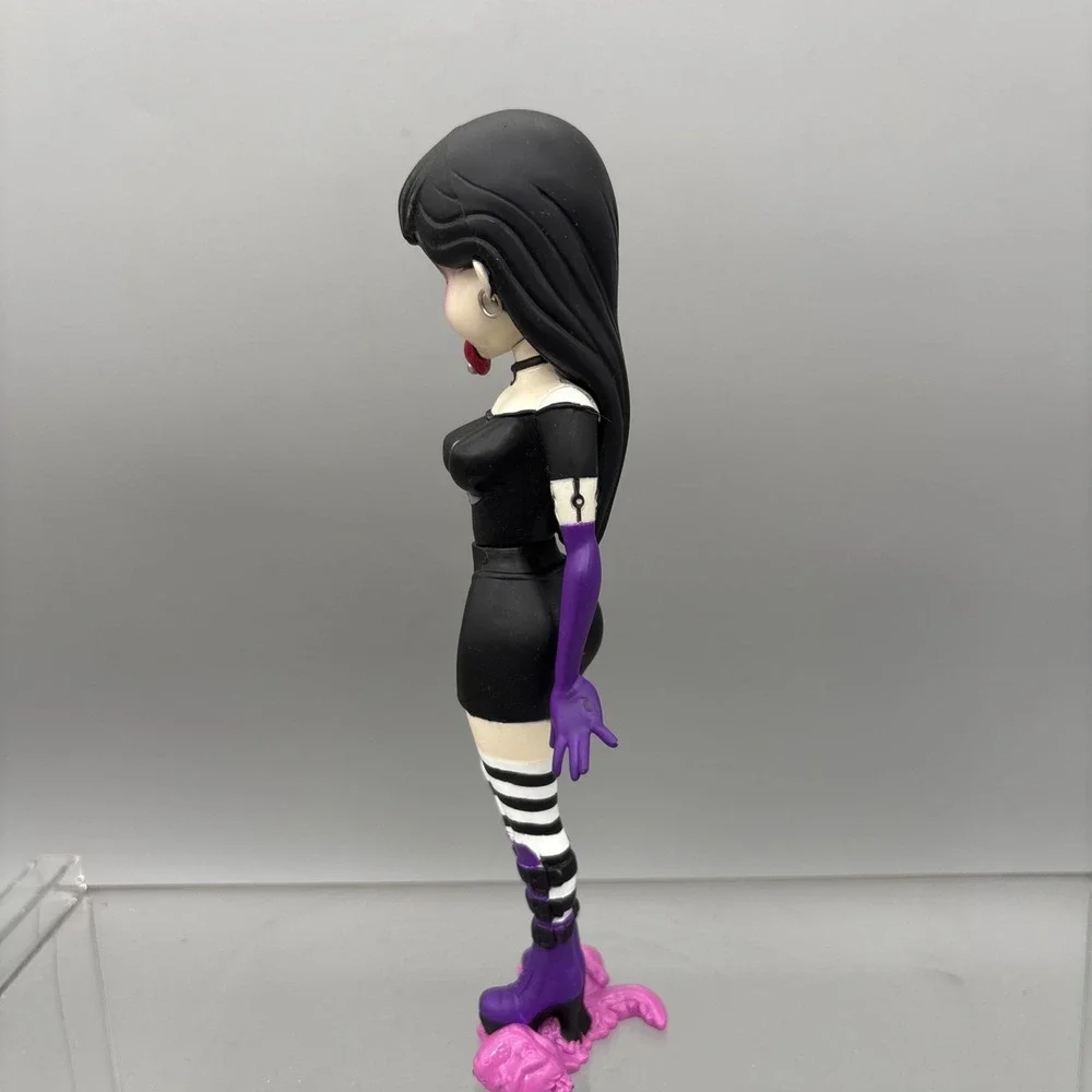 Bleeding Edge Goths BELLADONNA Series 1 Ltd Edition Goth Punk Figure 2003 Loose